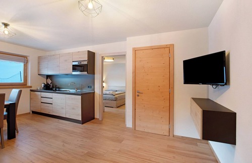 Livigno Apartment | Apartment 'Palipert Nature House' with Mountain View, Shared Garden and Wi-Fi