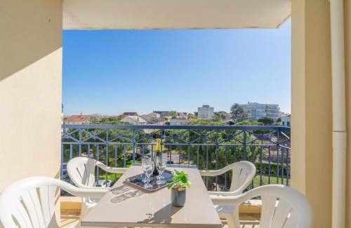 Pontaillac Apartment | Apartment Parc de Pontaillac-3 by Interhome