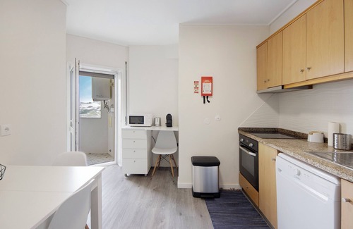 Barra Apartment | Apartment 'Pé Na Areia' with Sea View, Balcony and Wi-Fi