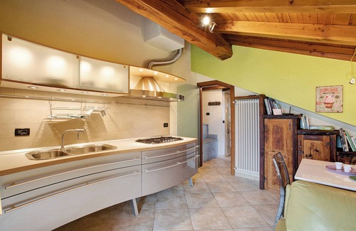 Montan-Angelin-Arensod Apartment | Apartment 'Pelòt-de La Masse' with Mountain View, Private Garden and Wi-Fi
