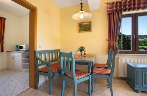 Pobershau Apartment | Apartment 'Pension Bergblick - Molchner Stolln' with Mountain View, Balcony and Wi-Fi