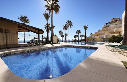 Buenas Noches Apartment | Apartment 'Penthouse Bermuda Beach 2' with Sea View, Pool, Garden & Wi-Fi