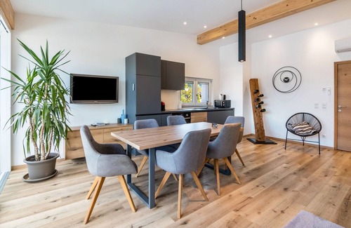 Naturno Apartment | Apartment 'Penthouse - Venosta' with Mountain View, Balcony and Wi-Fi