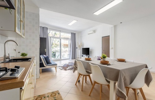 Misilmeri Apartment | Apartment 'Peppa' with Balcony and Wi-Fi