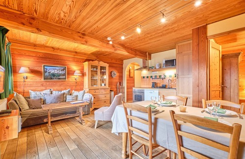 Villard-Reculas Apartment | Apartment 'Petit Prince' with Mountain View, Balcony and Wi-Fi