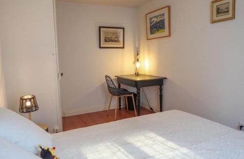 Pully Apartment | Apartment Petit Nid de Pully by Interhome