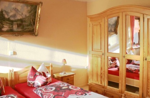 Frankenhain Apartment | Apartment Petra in Geschwenda - 2 persons, 1 bedrooms