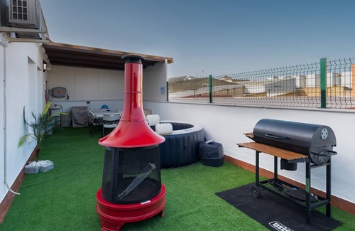 Pilas Apartment | Apartment 'Pilas' with Shared Pool, Wi-Fi and Air Conditioning
