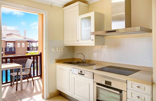 Arguineguin Apartment | Apartment "Pineda 1711" with Pool, Wi-Fi, Air Conditioning & Terrace