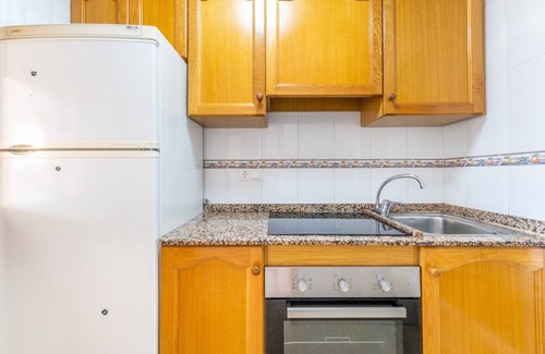 Los Arenales del Sol Apartment | Apartment 'Piso en la playa con piscinas y vistas al mar arenales'