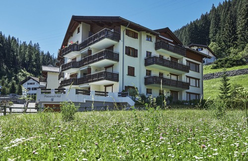 Klosters-Serneus Apartment | "Apartment Platzerschof" with Wi-Fi