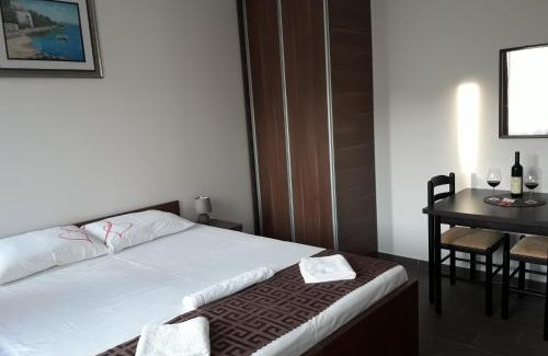 Denovici Apartment | Apartment Poseidon