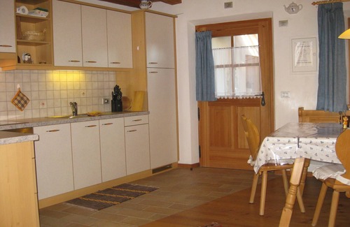 Laion Apartment | Apartment Prantschur - Quiet and dreamlike family vacation with "DOLOMITEN" view