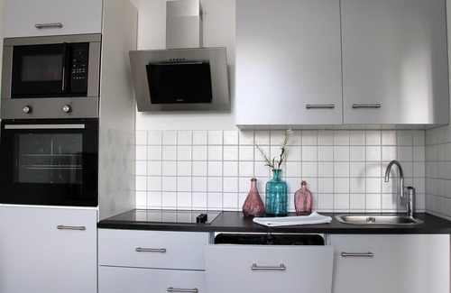 Zentrum-Nord Apartment | Apartment-Premium-Private Bathroom-Kurt-Schumacher-Straße 21