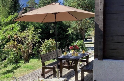Lake Pressegger Apartment | Apartment 'Presseggersee' with Mountain View, Private Terrace and Wi-Fi