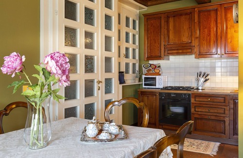 Borgo Ticino Apartment | Apartment-Private Bathroom-Garden view-Puccini