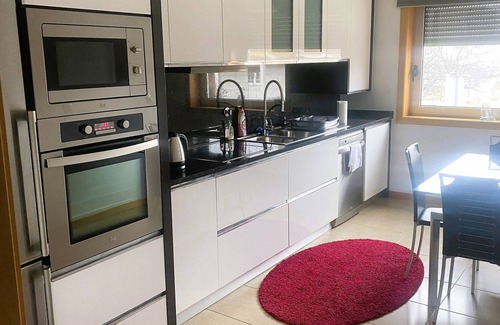 Vila Pouca de Aguiar Apartment | Apartment 'Aguiar' with Mountain View, Wi-Fi and Air Conditioning