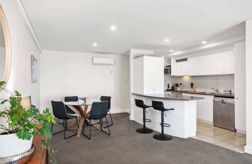 Scarborough Apartment | Apartment R311 - smart, stylish apartment in resort complex