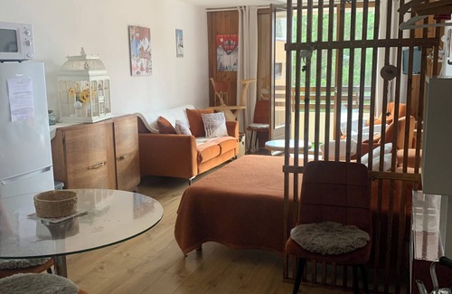 Gouaux-de-Larboust Apartment | Apartment rental Peyragudes les Agudes at the foot of the slopes