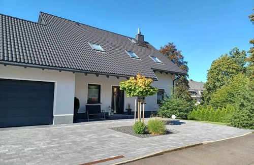 Olbernhau Apartment | Apartment 'Reichelt' with Shared Terrace, Shared Garden and Wi-Fi