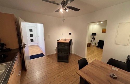 Oestrich-Winkel Apartment | Apartment 'Reinhardt' with Private Terrace and Wi-Fi