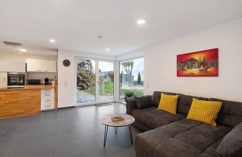 Sasbachwalden Apartment | Apartment 'Relax Oase' with Mountain View, Private Terrace and Wi-Fi