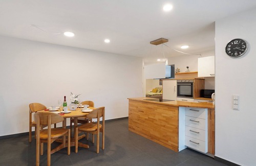 Sasbachwalden Apartment | Apartment 'Relax Oase' with Mountain View, Private Terrace and Wi-Fi