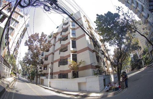 Banani Apartment | Apartment Rent with 24 hours security