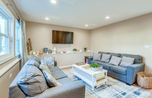 Valley Cottage Apartment | Apartment Rental 2 Mi to Rockland Lake State Park