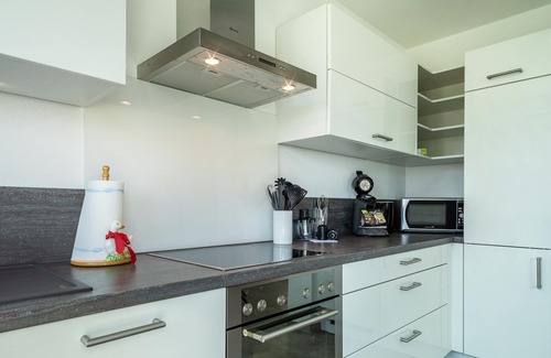 Schnetzenhausen Apartment | Apartment "Residenz 1" with Panoramic Mountain View, Covered Terrace & Wi-Fi