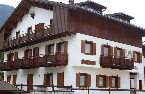 Caviola Apartment | Apartment 'Residence Malibu Appartamento 10' with Mountain View and Wi-Fi