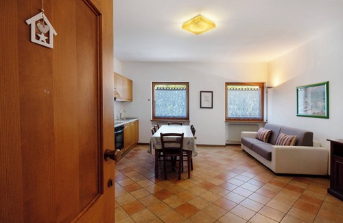 Caviola Apartment | Apartment 'Residence Malibu Appartamento 2' with Mountain View and Wi-Fi