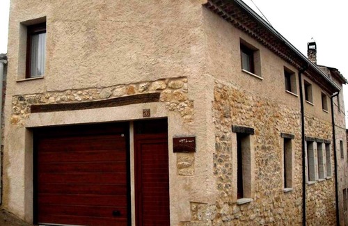 Tubilla del Lago Apartment | Apartment 'Ribera Del Duero Reserva' with Wi-Fi