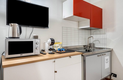 Mestriago Apartment | Apartment 'Ride Home 3' with Mountain View, Shared Garden and Wi-Fi