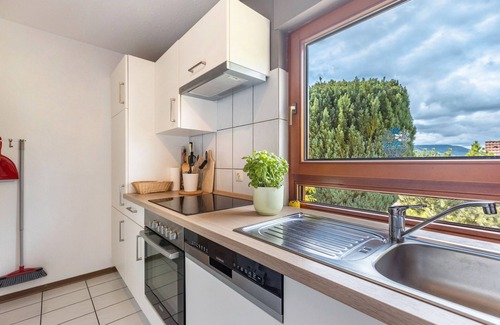 Durbheim Apartment | Apartment 'Rieth' with Mountain View, Private Terrace and Wi-Fi