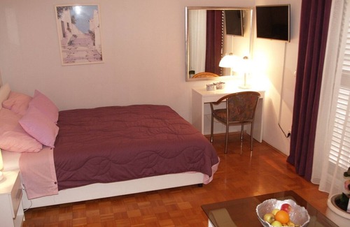 Cove Tri Zala (Zrnovo) Apartment | Apartment Rizzi A2 with Sea View