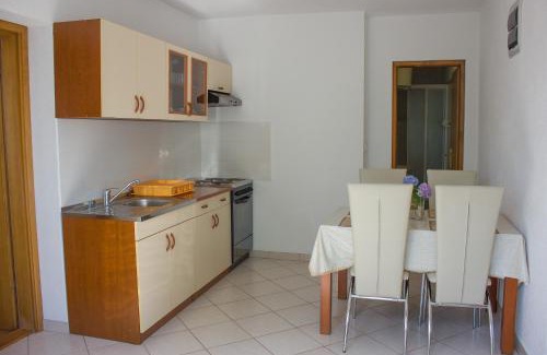 Vratarusa Apartment | Apartment Roby