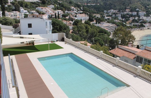 Almadraba-Canyelles Apartment | Apartment- Rodas I - Three Bedroom Apartment, Sleeps 6