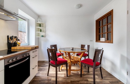Nordfriesland Apartment | Apartment 'Rohrdommel' with Private Terrace, Private Garden and Wi-Fi