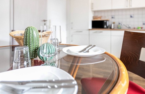 Nordfriesland Apartment | Apartment 'Rohrdommel' with Private Terrace, Private Garden and Wi-Fi