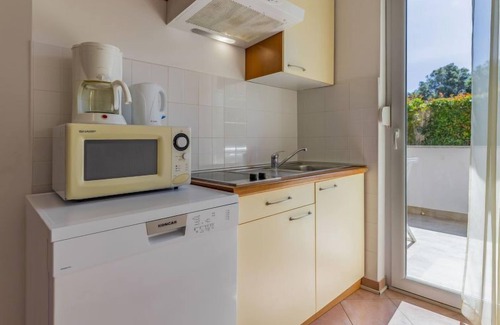 Banjole Apartment | Apartment Rok 2 by Interhome