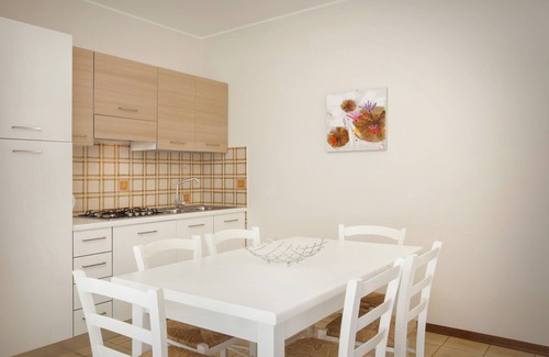 Vanon Apartment | Apartment Rosa Bourbon With Pool