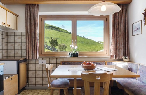 Cornedo All'isarco Apartment | Apartment 'Rosengartenblick' with Terrace, Balcony and Wi-Fi