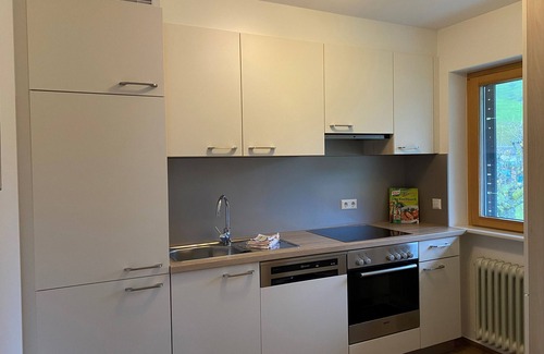 Untermunstertal Apartment | Apartment 'Rotenbuck, Typ B' with Mountain View, Balcony and Wi-Fi