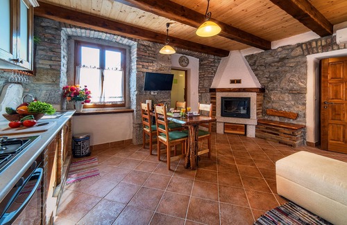 Grabri Apartment | Apartment "Roža" with beautiful balcony