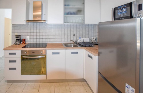 Kali Apartment | Apartment S and E (88581-A1) - Kali