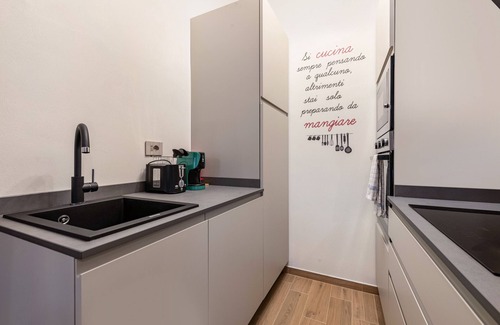 Rivoltella Apartment | Apartment 'Seride 2024' with Shared Pool, Wi-Fi and Air Conditioning