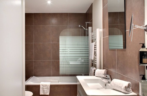 Dijon Centre Ville Apartment | Apartment "SAINT-VERAN" - Historical Center - 68m2 - 6 people