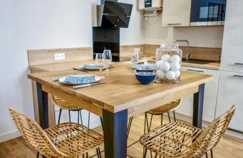 Arcachon Apartment | Apartment Sainte Marie by Interhome