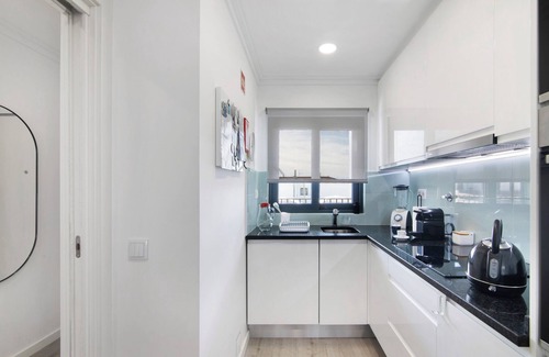 Altura Apartment | Apartment 'Salty Tides' with Balcony, Wi-Fi and Air Conditioning